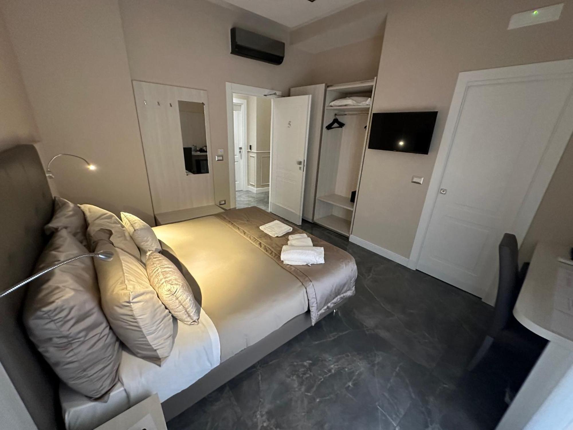 Deda & Fove Hotel Napoli Eksteriør billede