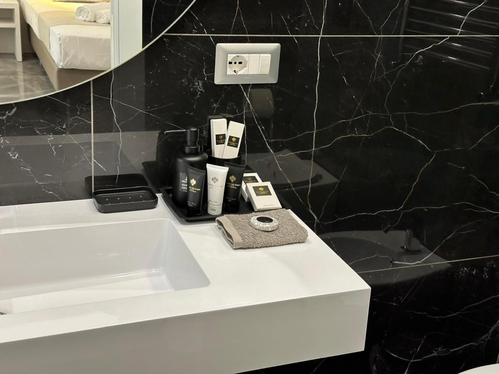 Deda & Fove Hotel Napoli Eksteriør billede