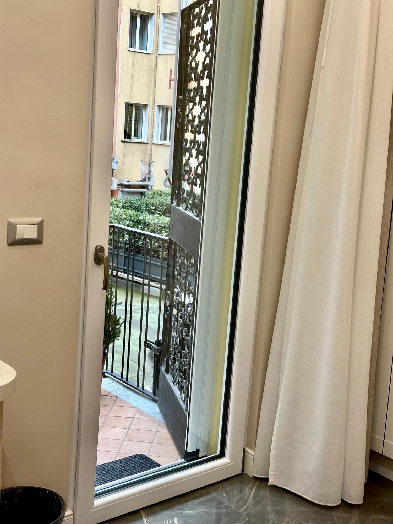Deda & Fove Hotel Napoli Eksteriør billede